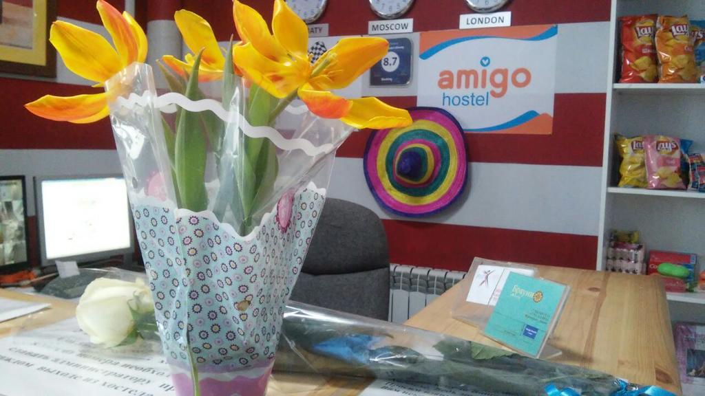 Amigo Hostel Алма Ата Екстериор снимка