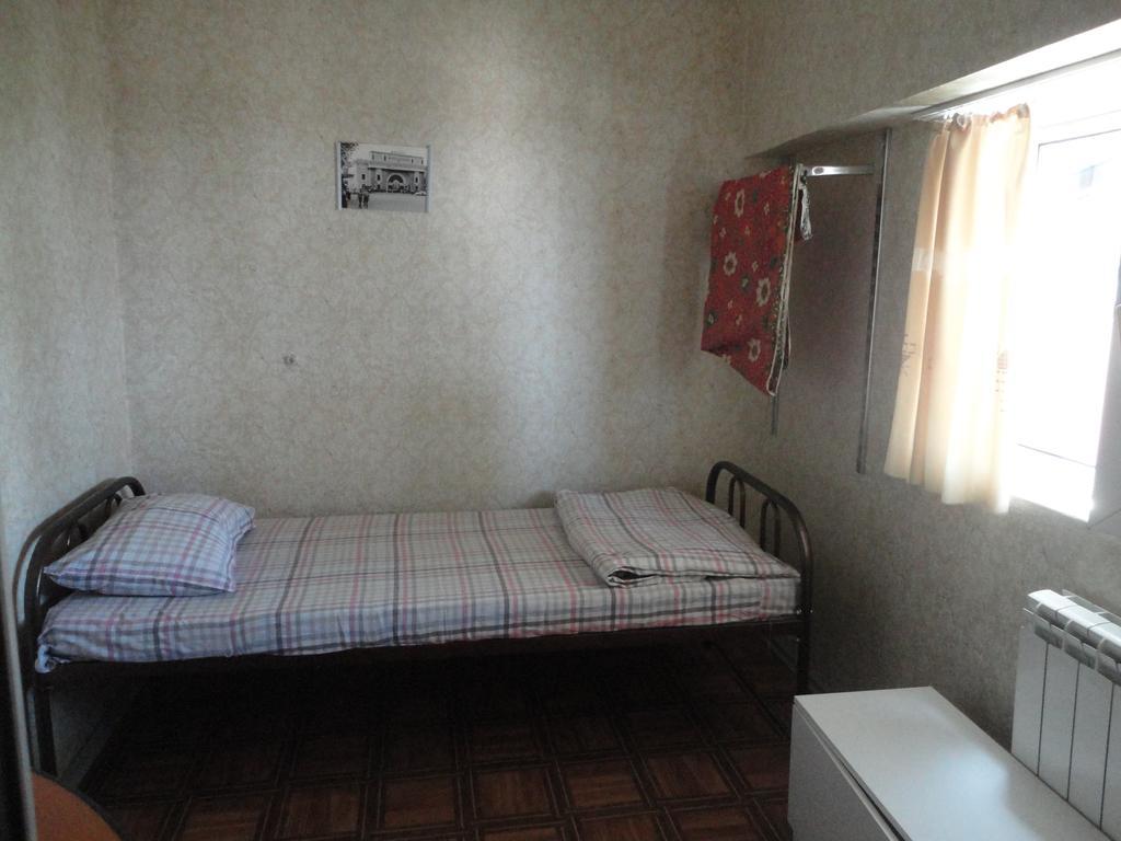Amigo Hostel Алма Ата Стая снимка