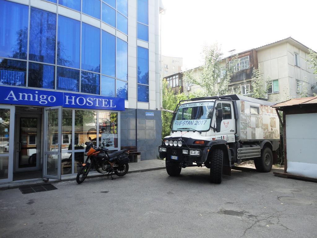 Amigo Hostel Алма Ата Екстериор снимка